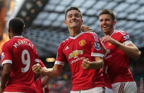 这个位于欧 这个位于欧